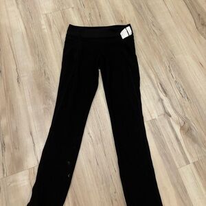 black lululemon flare leggings